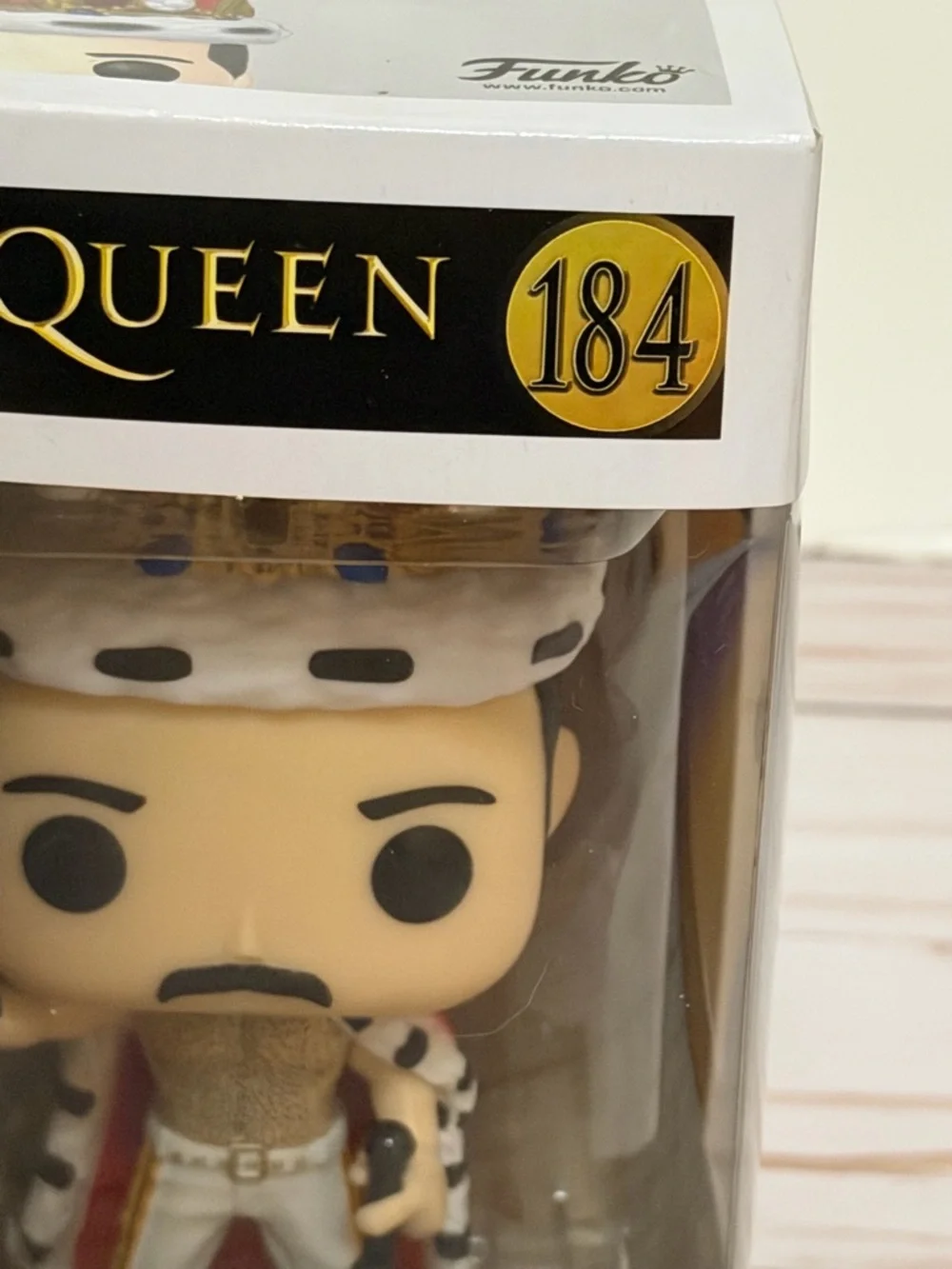 Funko Pop Rocks FREDDIE MERCURY Queen Vinyl Figure 184 - Picture 3 of 11